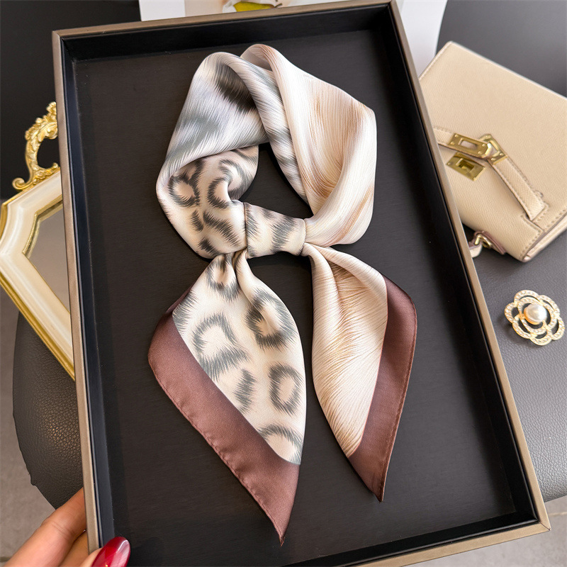 Scarf Silk Square - Nouveau Foulard Carré de Luxe pour